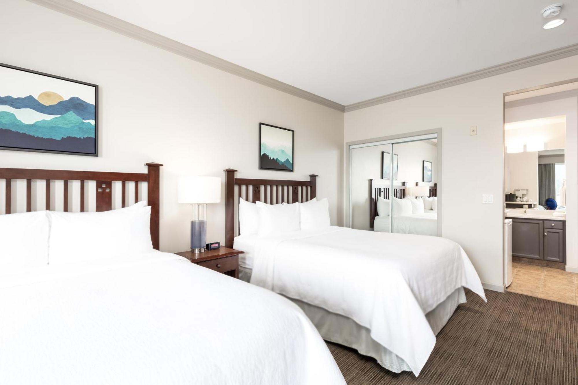 Manteo At Eldorado Resort Kelowna Extérieur photo